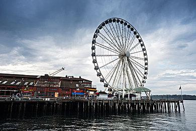 马头社服软 科幻游戏《Subverse》会加入简体中文